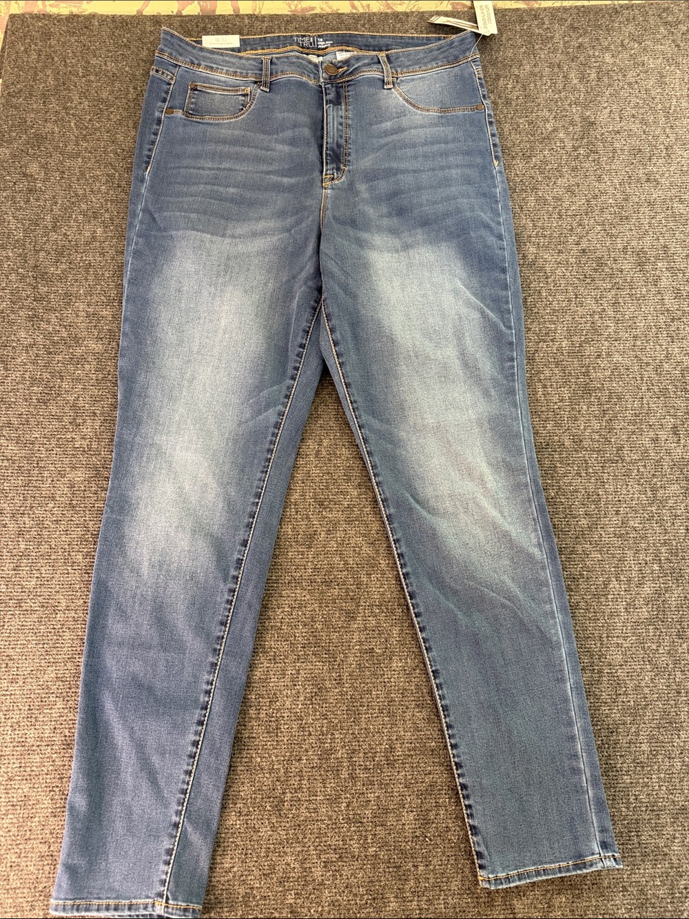 Time and Tru Light Blue Skinny Jeans